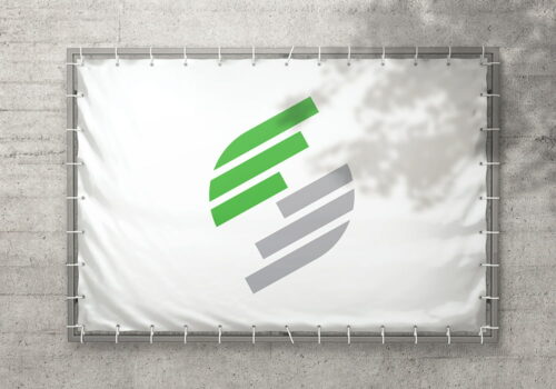 PVC Banner in Halterung an Wand