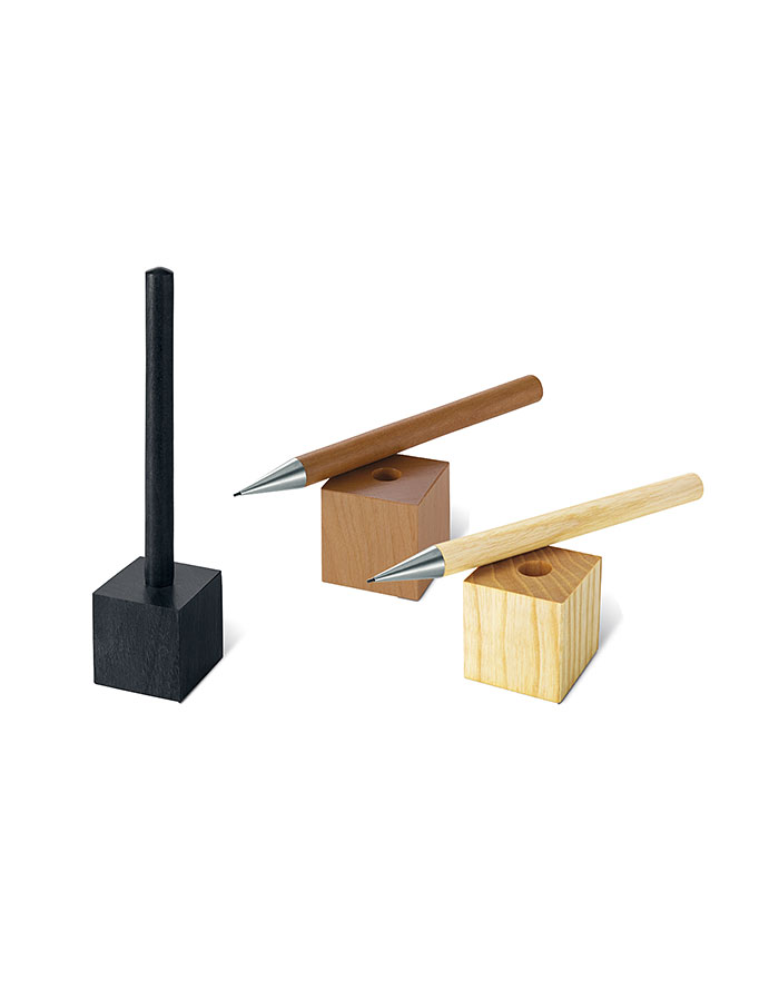 Kugelschreiber Stand Up mit Holzsockel als Stiftehalter für Theke und Schreibtisch